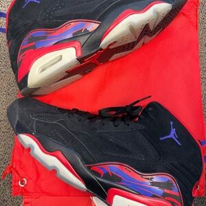 Jordan MVP 678 Raptors - Black and Red Sneakers
